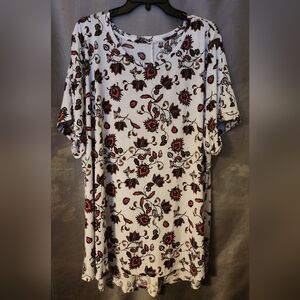 Lane Bryant Short Sleeve Top 22/24 NWT